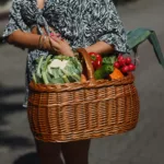 Kosz wiklinowy na zakupy, na grzyby - obrazek 5